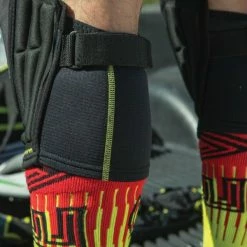 EVS TP199 Lite Knee Pads -HJC download 1 2 4