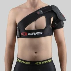 EVS SB04 Shoulder Support -HJC sb04 sb04 shoulder brace front model 0754ec33 b9fc 408b 81e5 3df7273a3b1f 2048x